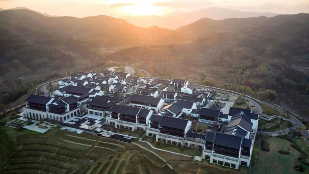 星野リゾートが中国大陸で初めて運営する 「星野リゾート 嘉助天台」を4月27日に開業