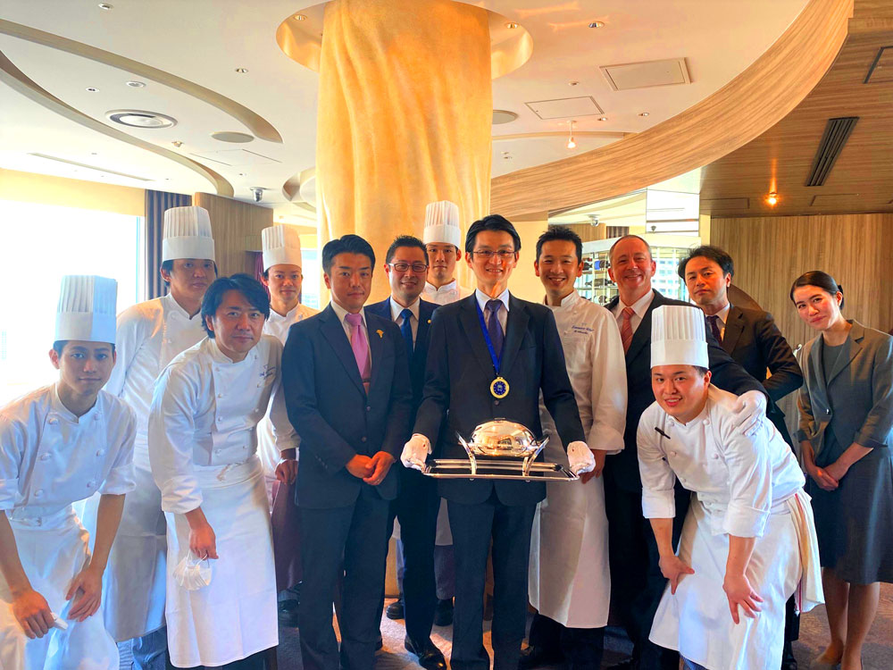 ピエール・ガニェール氏自身、レストランのチーム力を大事にしている。今回の優勝は、そんなガニェール氏のスピリットが東京店にしっかりと根付いていることも証明した