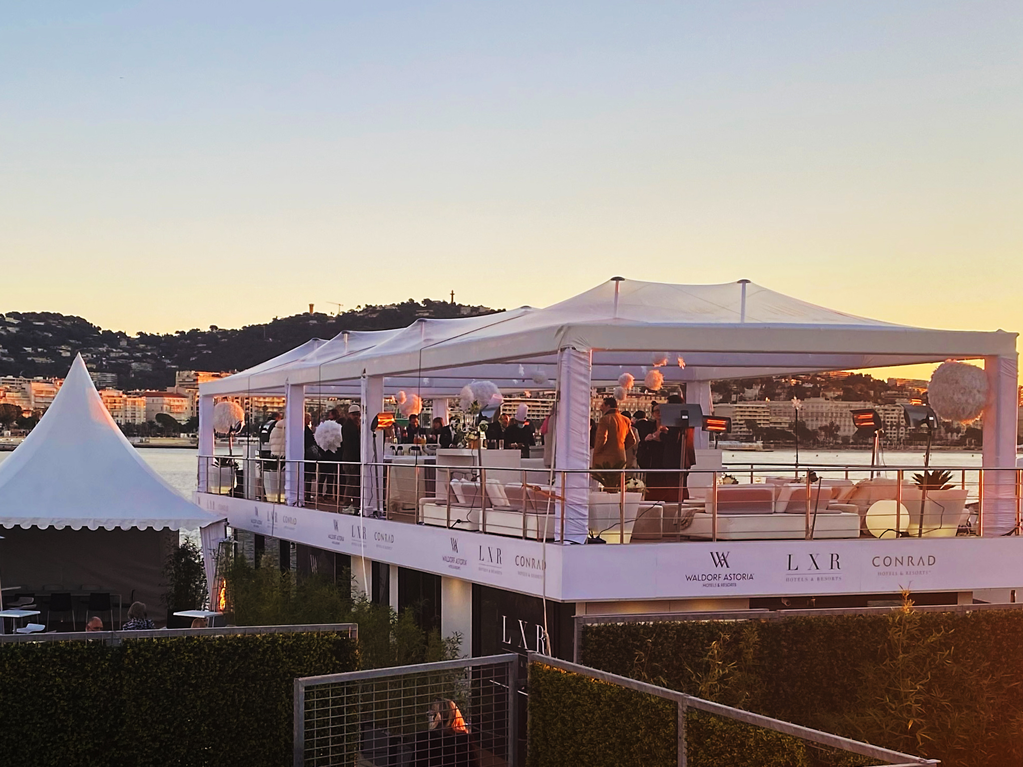 HiltonラグジュアリーブランドのMedia Breakfast, Port of Cannesにて