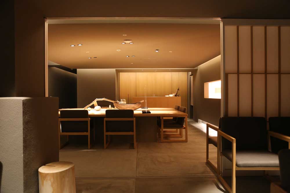 とんがりホテル コンセプトが斬新な魅力宿 SOKI ATAMI | ホテル