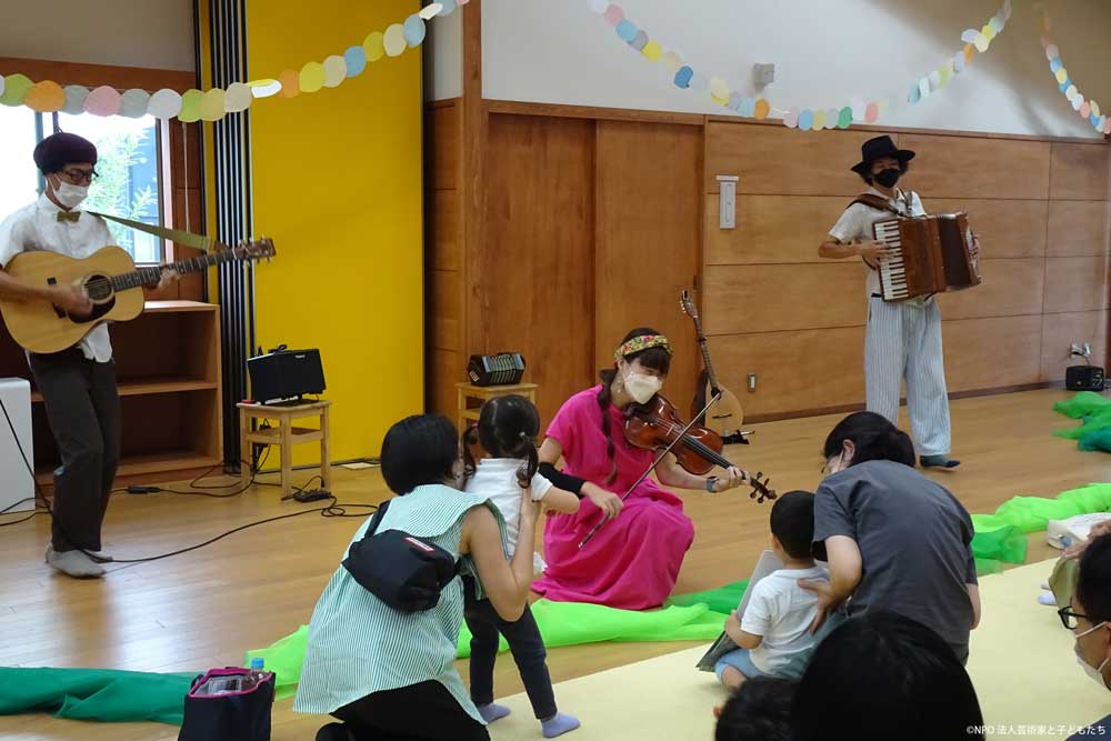 音楽でつながりながら児童養護施設に暮らす子どもたちと地域のふれあいや交流を促進
