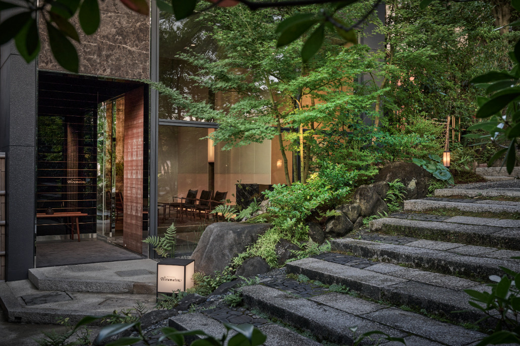 レストラン ひらまつ高台寺」のエントランス