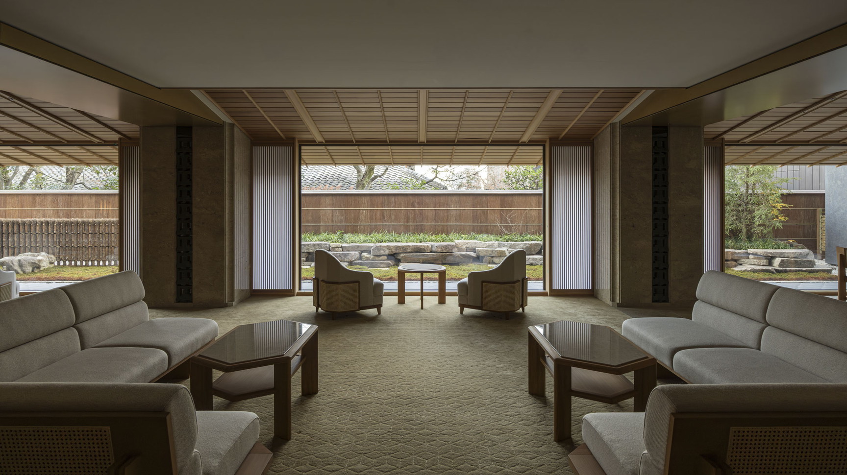 宿泊者ラウンジでは、空間の水平方向の広がりを意識した空間構造を採用