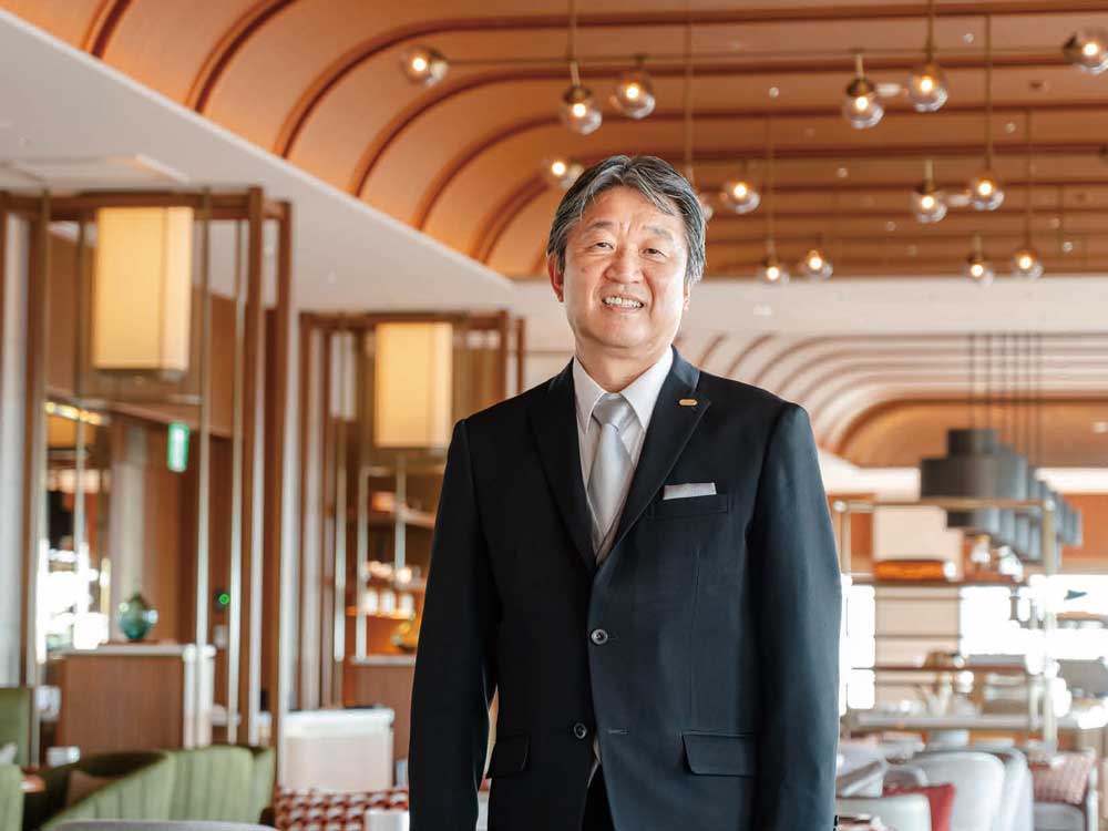 THE OSAKA STATION HOTEL, Autograph Collection 総支配人　佐藤 伸二氏