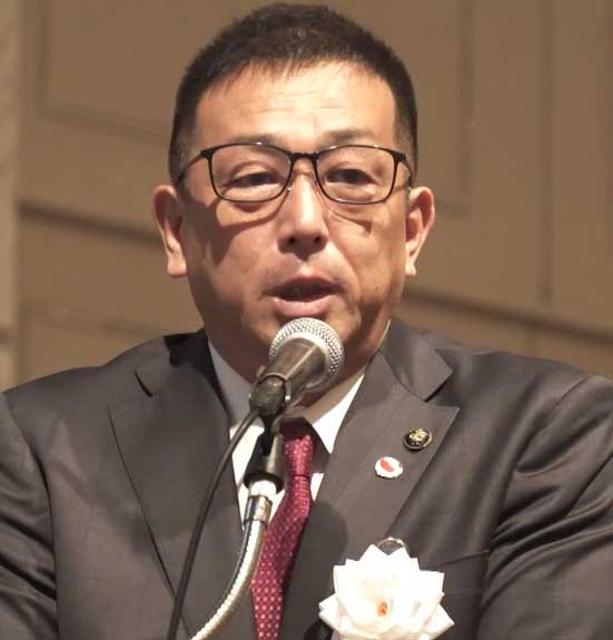 橿原市長 亀田忠彦氏