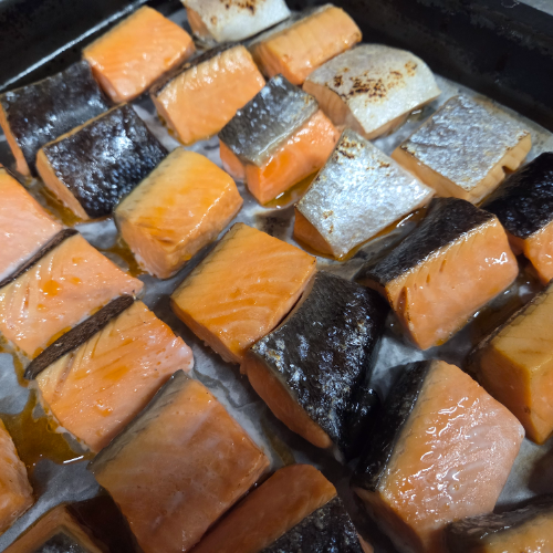 ふっくらと焼き上げた銀鮭