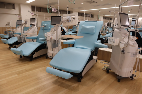 偕行会内の透析室内の様子